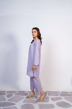 Lilac Muse